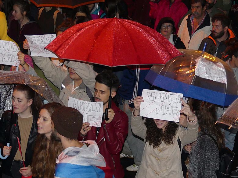 2017-10-16 Lumes Nunca Mais Compos 003.jpg